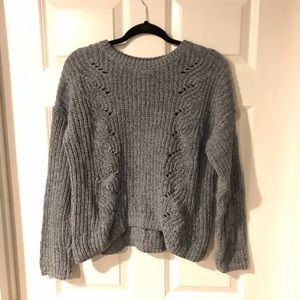 Gap sweater